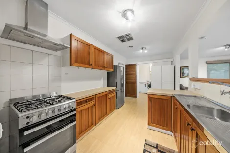 Property photo of 12 Savannah Crescent Epping VIC 3076