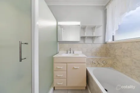 Property photo of 12 Savannah Crescent Epping VIC 3076