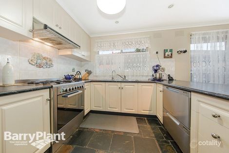 Property photo of 5 Bletchley Place Kealba VIC 3021