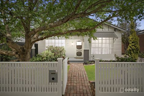 Property photo of 5 Avoca Crescent Pascoe Vale VIC 3044