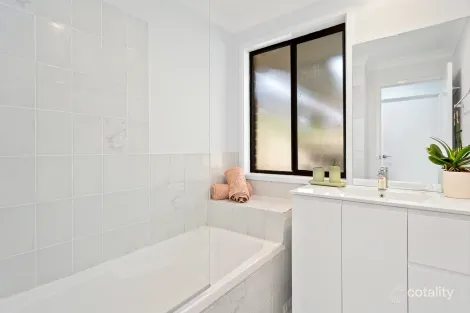 Property photo of 47 Hillview Circuit Kiama NSW 2533