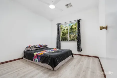 Property photo of 65 Albert Road Waggrakine WA 6530