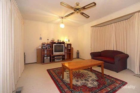 Property photo of 4/219-221 Gallaghers Road Glen Waverley VIC 3150