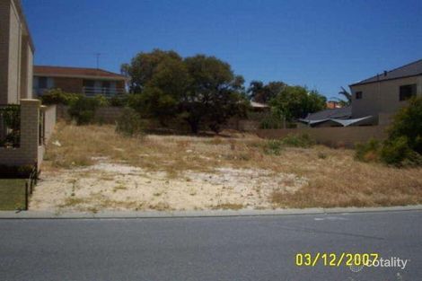 Property photo of 16 The Corniche Hillarys WA 6025