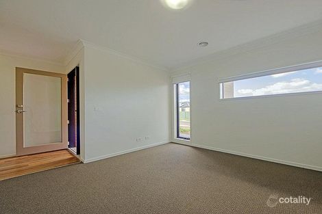 Property photo of 4 Pride Grove Wyndham Vale VIC 3024