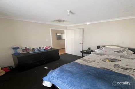 Property photo of 9 Brampton Place Meadow Springs WA 6210