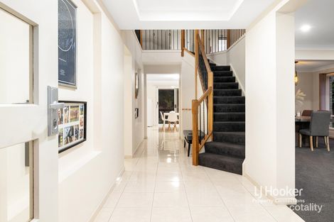 2 Birmingham St, Eatons Hill, QLD 4037