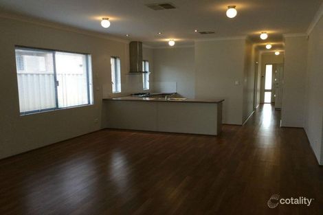 Property photo of 12 Tenterfield Green Harrisdale WA 6112