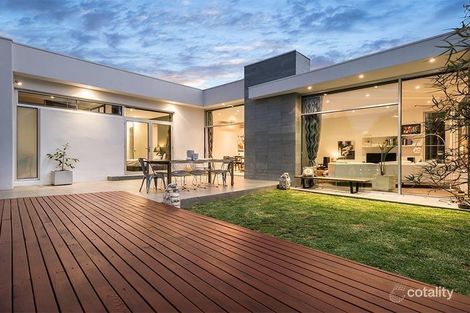 Property photo of 33 Capitol Avenue McKinnon VIC 3204