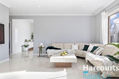 Property photo of 1 Poets Mews Beveridge VIC 3753