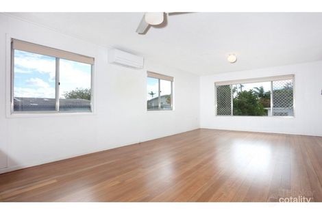 Property photo of 10 Clam Street Runaway Bay QLD 4216