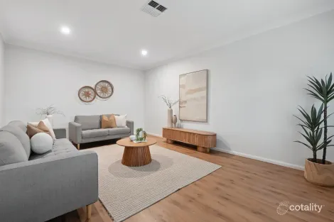 Property photo of 6 Honeysuckle Way Mount Barker SA 5251