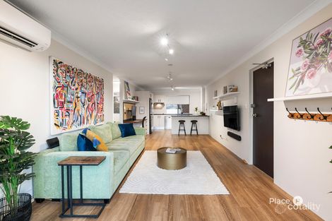 Property photo of 1/233 Cavendish Road Coorparoo QLD 4151