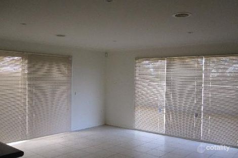 Property photo of 8 Rogers Court Sunbury VIC 3429