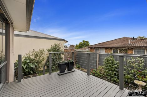 Property photo of 2/4 Nicholas Street Lilydale VIC 3140