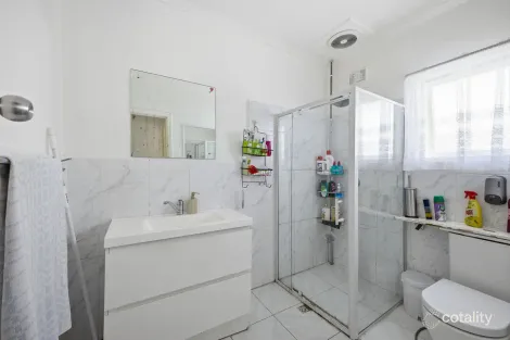 Property photo of 18 Beovich Road Ingle Farm SA 5098
