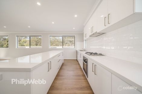 Property photo of 2/13 Old Lilydale Road Ringwood East VIC 3135