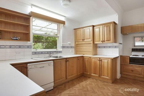 Property photo of 18 Crellin Grove Camberwell VIC 3124