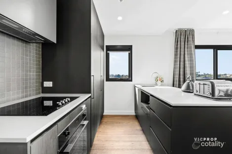 505b/294 Bell St, Heidelberg West, VIC 3081