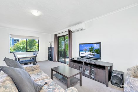 Property photo of 8/20 Bright Avenue Labrador QLD 4215