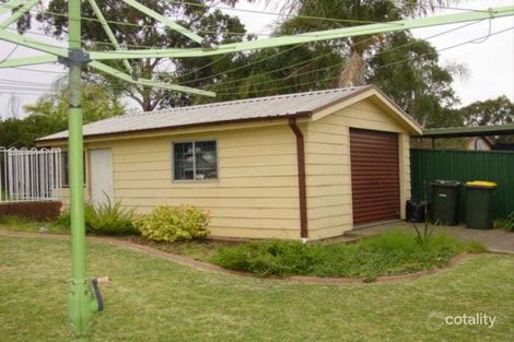 Property photo of 40 Nathan Crescent Dean Park NSW 2761