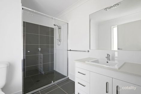 Property photo of 3/5 Barry Street Mount Lofty QLD 4350