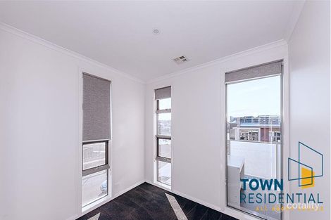 Property photo of 38 Chanter Terrace Coombs ACT 2611