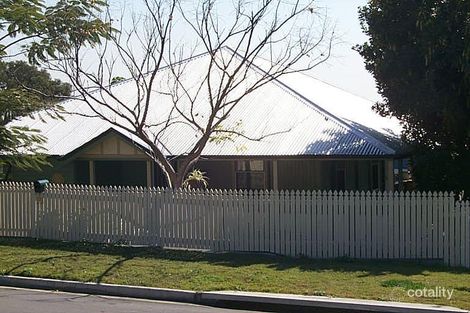 53 Miles St, Hawthorne, QLD 4171