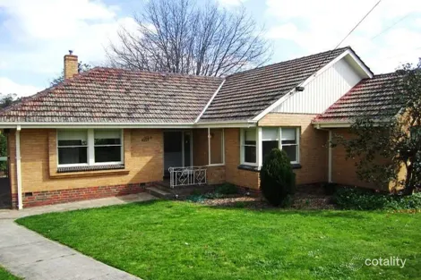 21 St Hubert Rd, Ivanhoe East, VIC 3079