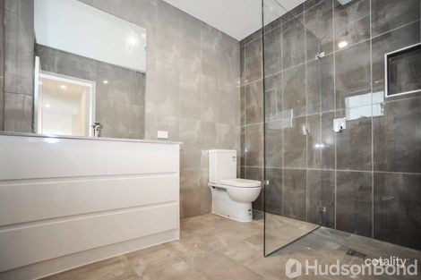 Property photo of 2D Almer Avenue Blackburn VIC 3130