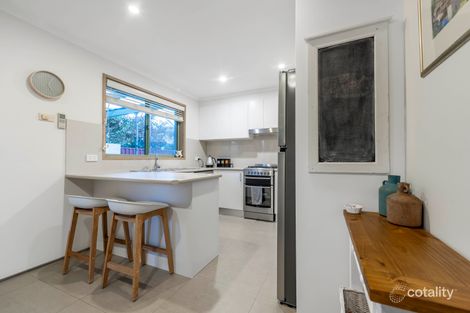 Property photo of 3/4 Redwood Avenue Jerrabomberra NSW 2619