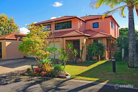Property photo of 2/153-161 Greenacre Drive Arundel QLD 4214