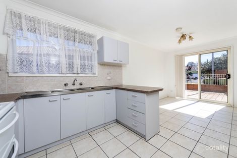 Property photo of 1/5 Vane Place Queanbeyan NSW 2620