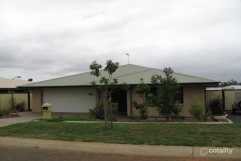 14 Longman Dr, Moranbah, QLD 4744