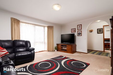 Property photo of 39 Robin Drive Carrum Downs VIC 3201