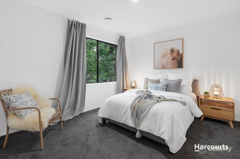 Property photo of 25 Yarra Links Way Bentleigh East VIC 3165