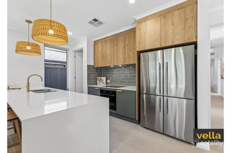 Property photo of 8 Bellevue Avenue Old Reynella SA 5161