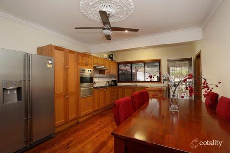 Property photo of 8 Winifred Street Oak Park VIC 3046
