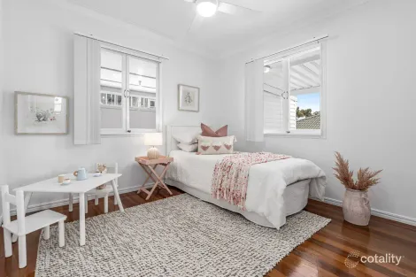 Property photo of 51 Coburg Street East Cleveland QLD 4163