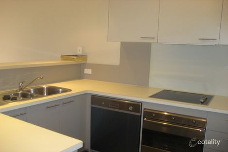 Property photo of 28/1 Eldridge Crescent Garran ACT 2605