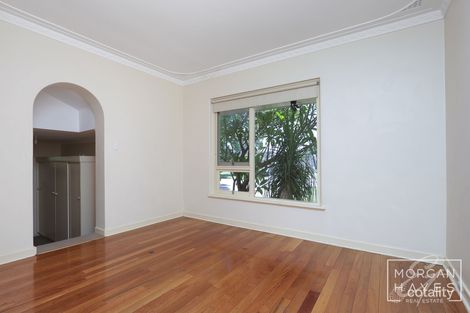 Property photo of 21 Central Road Rossmoyne WA 6148