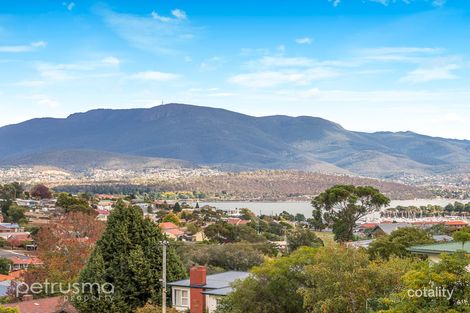 Property photo of 13 Katrina Court Lindisfarne TAS 7015
