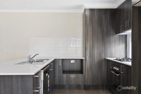 Property photo of 90 Fenway Boulevard Clyde North VIC 3978