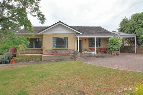 Property photo of 32 Wonoka Street Eden Hills SA 5050
