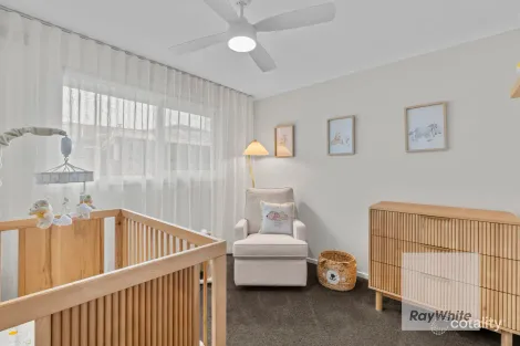 Property photo of 10 Penrith Crescent Bundoora VIC 3083