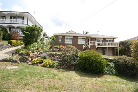 20 Fernhill Dr, Highton, VIC 3216