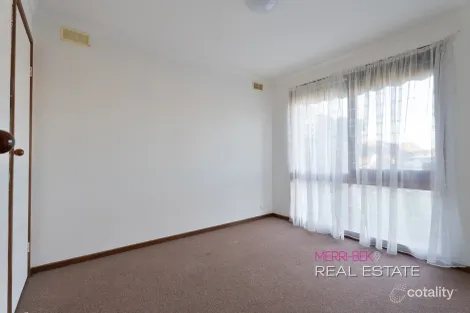 Property photo of 15 Holburn Way Epping VIC 3076