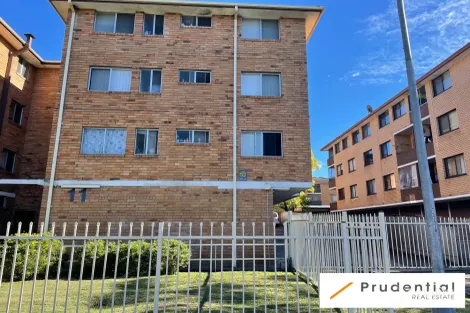 3/11 Forbes St, Warwick Farm, NSW 2170