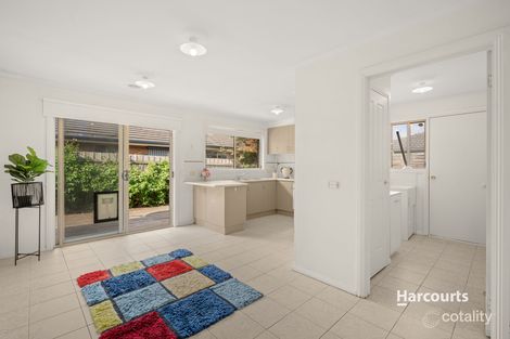 Property photo of 8 Riviera Drive Pakenham VIC 3810