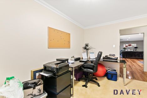 Property photo of 8 Goldsmith Way Darch WA 6065
